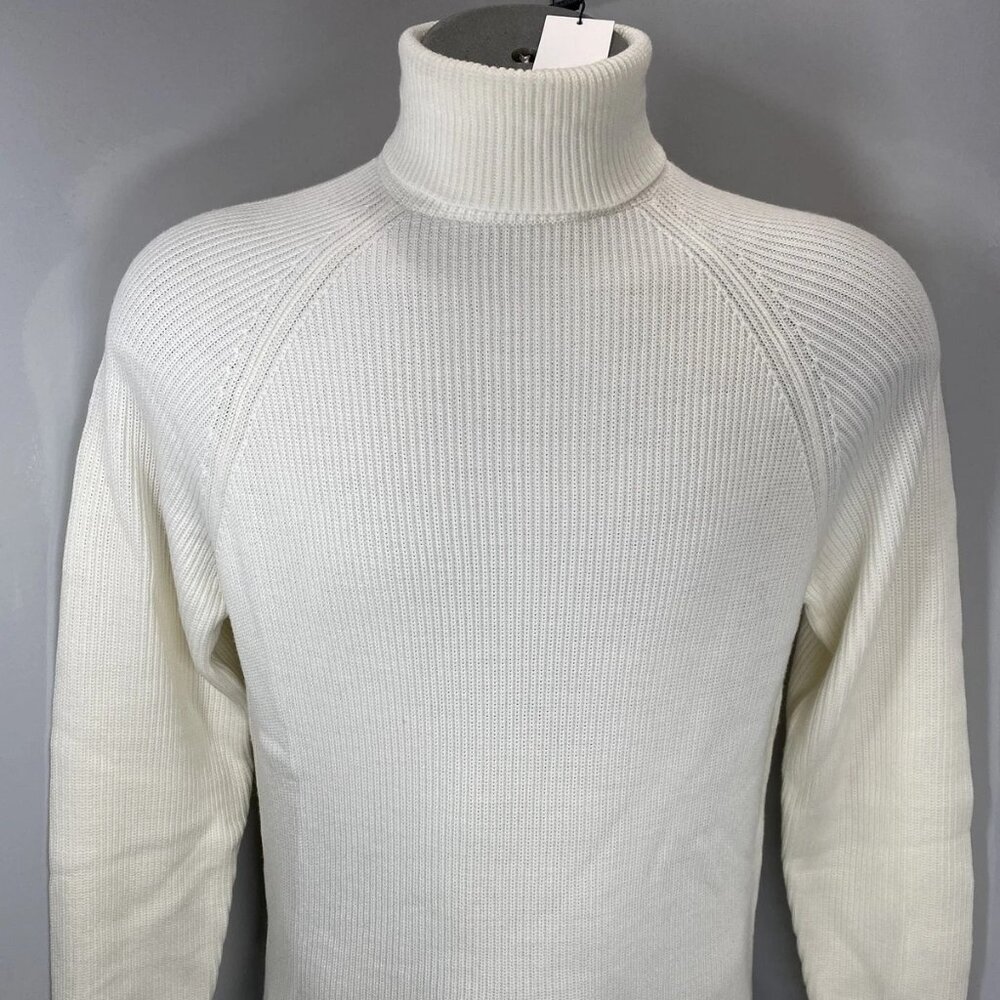 SuitSupply Men’s Ribbed Merino Wool Turtleneck Sweater